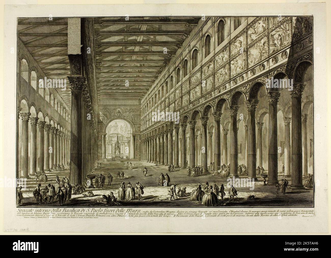 Giovanni Battista Piranesi - Etching sur papier épais ivoire - vue découpée de l'intérieur de la basilique S. Paolo fuori delle Mura - Saint Paul Banque D'Images