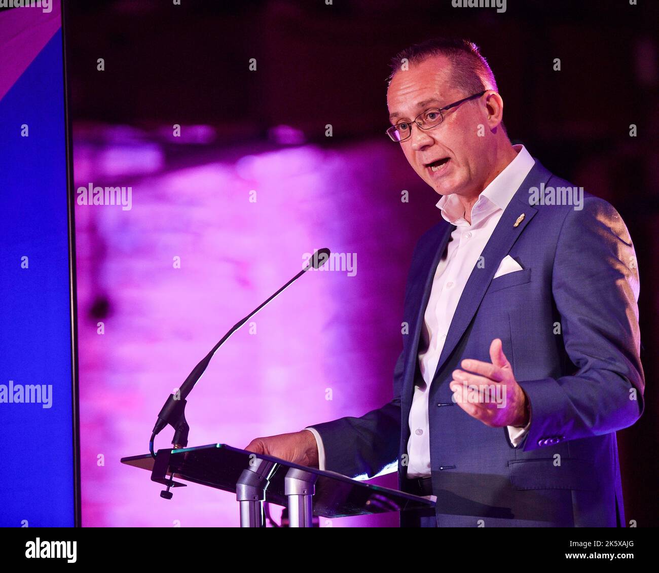 Manchester, Angleterre - 10th octobre 2022 - Jon Dutton, président de la coupe du monde, s'exprime au lancement de la coupe du monde de rugby RLWC 2021 au Science Museum, Manchester, Royaume-Uni Banque D'Images