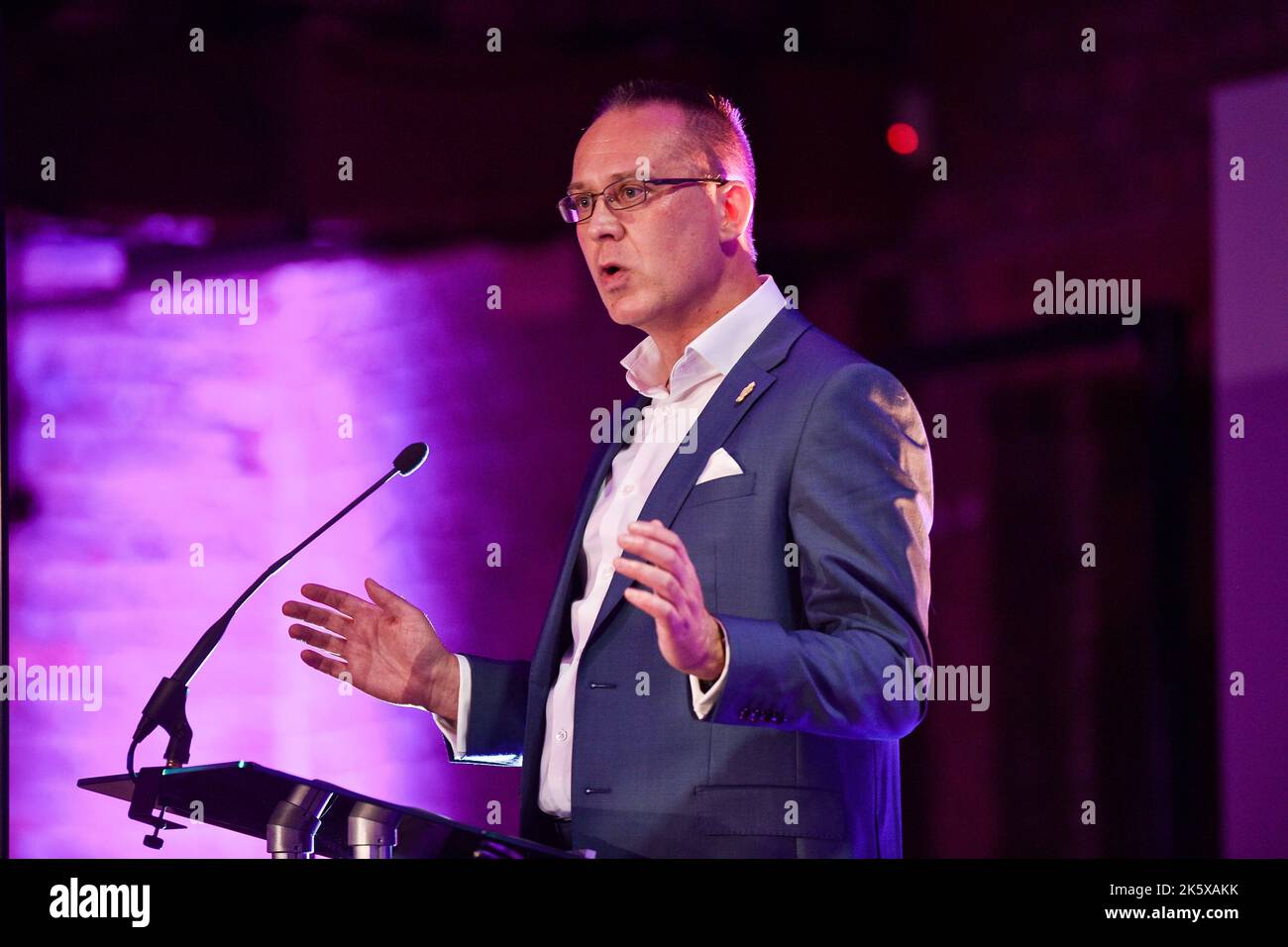 Manchester, Angleterre - 10th octobre 2022 - Jon Dutton, président de la coupe du monde, s'exprime au lancement de la coupe du monde de rugby RLWC 2021 au Science Museum, Manchester, Royaume-Uni Banque D'Images