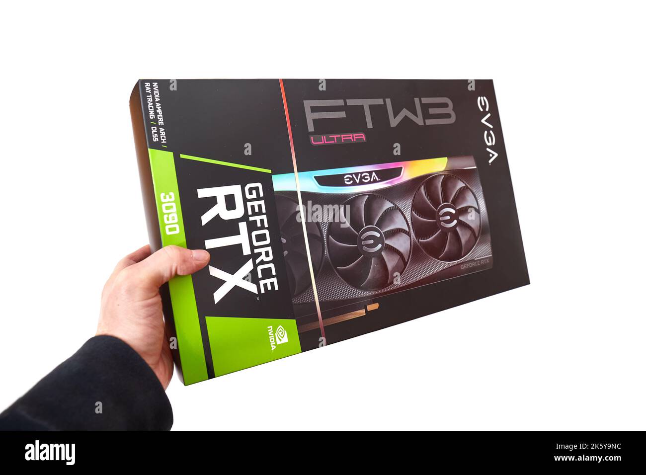 Boîtier GPU EVGA GeForce RTX 3090 Nvidia, isolé sur blanc Banque D'Images