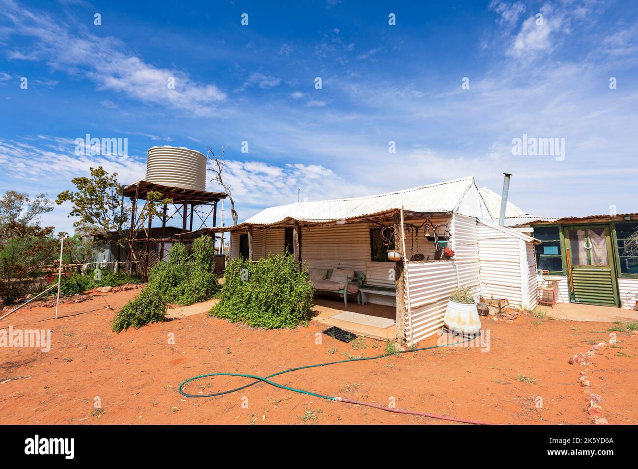 Vue sur Old Andado Homestead dans l'Outback australien, territoire du Nord, territoire du Nord, Australie Banque D'Images