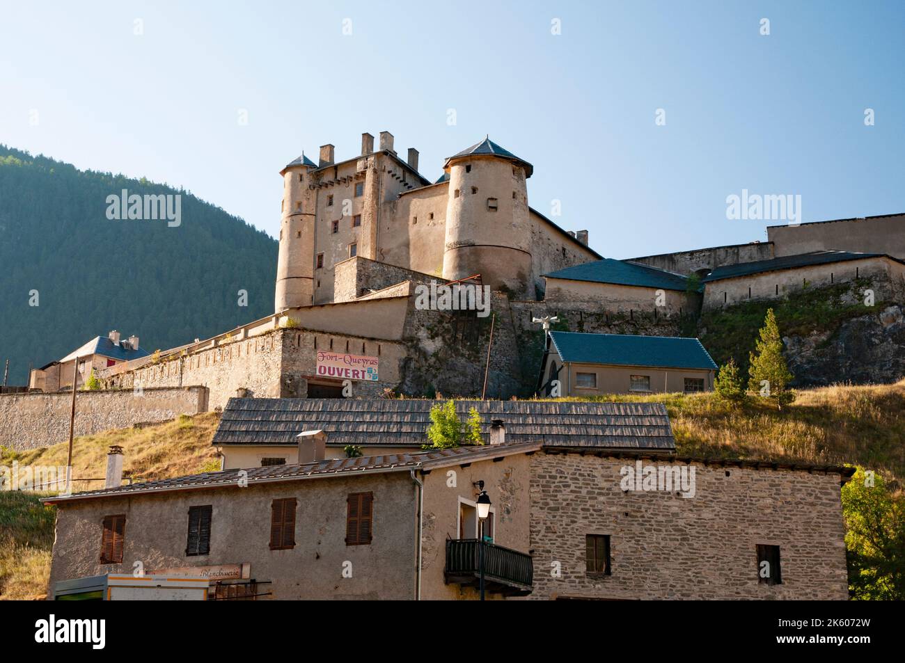 Fort Queyras par Vauban, Château-ville-Vieille, Parc naturel régional Queyras, haute-Alpes (05), région Provence-Alpes-Côte d'Azur, France Banque D'Images