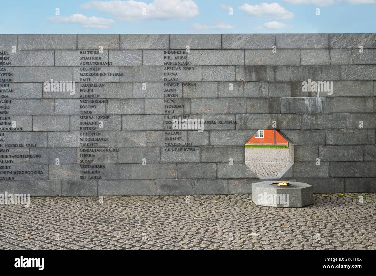 Copenhague, Danemark. Octobre 2022. Vue sur le Monument aux activités internationales du Danemark après 1948 à l'intérieur de la forteresse de Kastellet dans la ville ce Banque D'Images