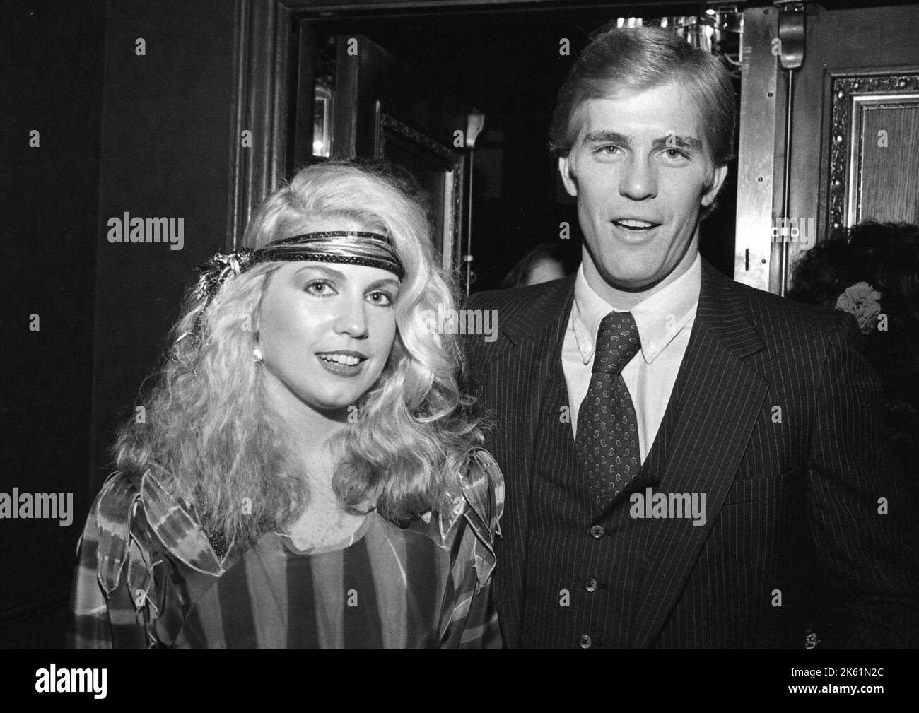 Steve Ford et Lilibet Stern à la soirée d'ouverture de Barnum au Brown Derby Restaurant février 1982 crédit: Ralph Dominguez/MediaPunch Banque D'Images