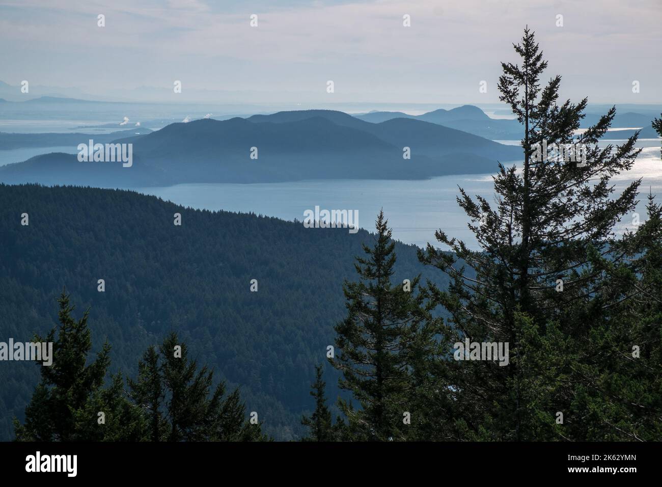 Orcas Island, îles San Juan, vue depuis le sommet du mont Constitution, État de Washington, États-Unis Banque D'Images