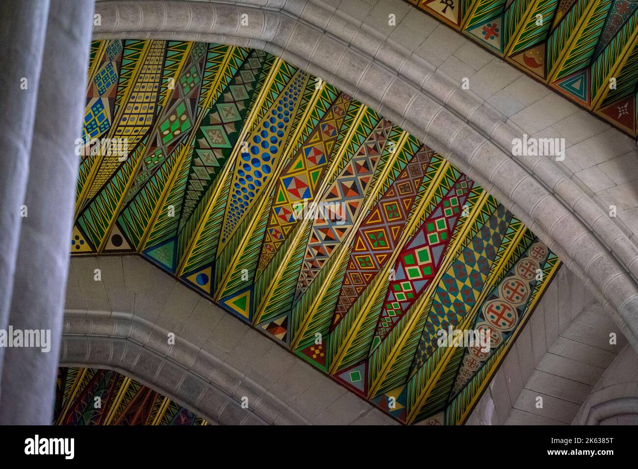 Détail du plafond de la cathédrale d'Almudena, Madrid, Espagne Banque D'Images
