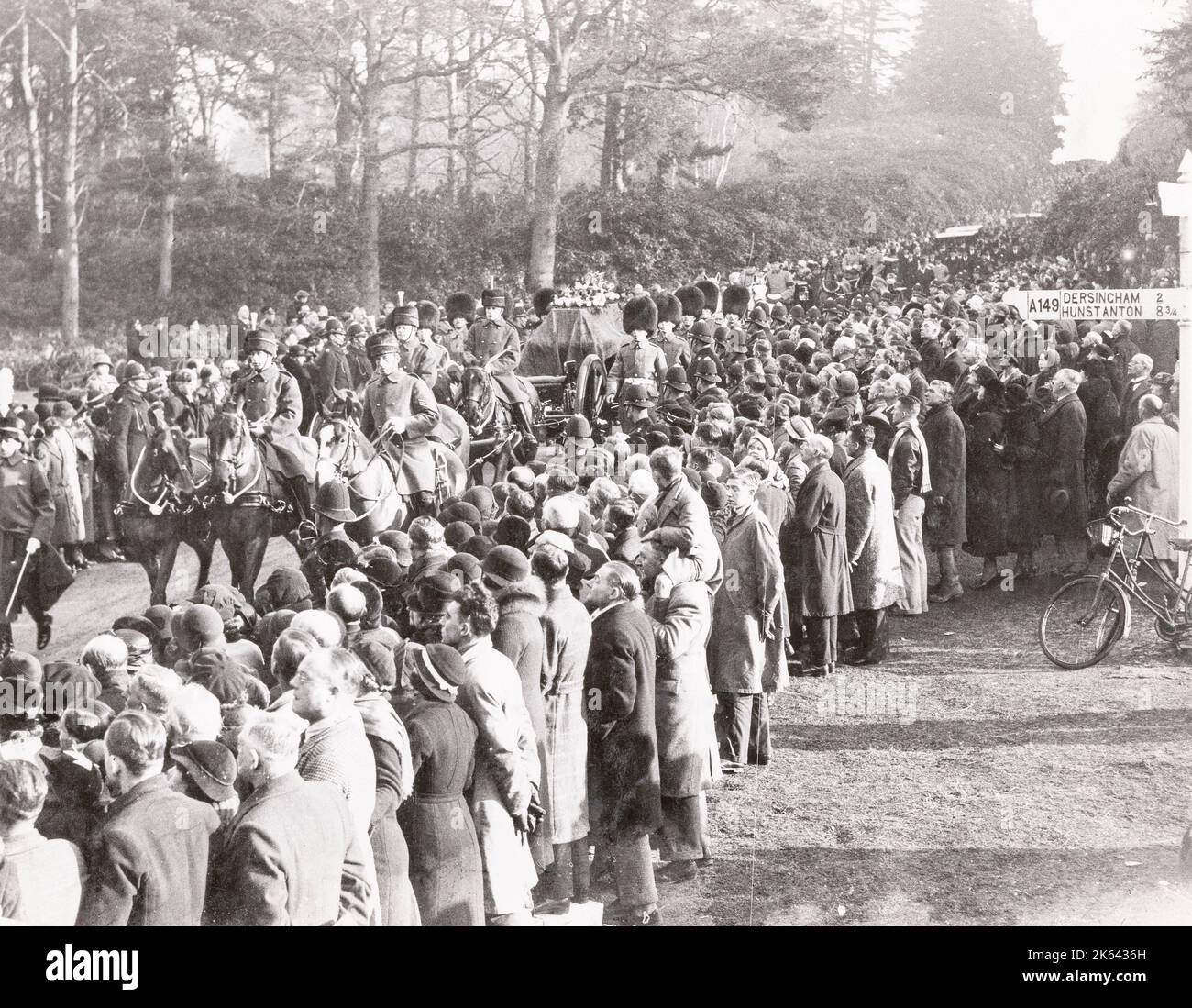 Funérailles du roi George V 1936, procession qui fait la randonnée de Sandringham, Norfolk, où il meurt Banque D'Images