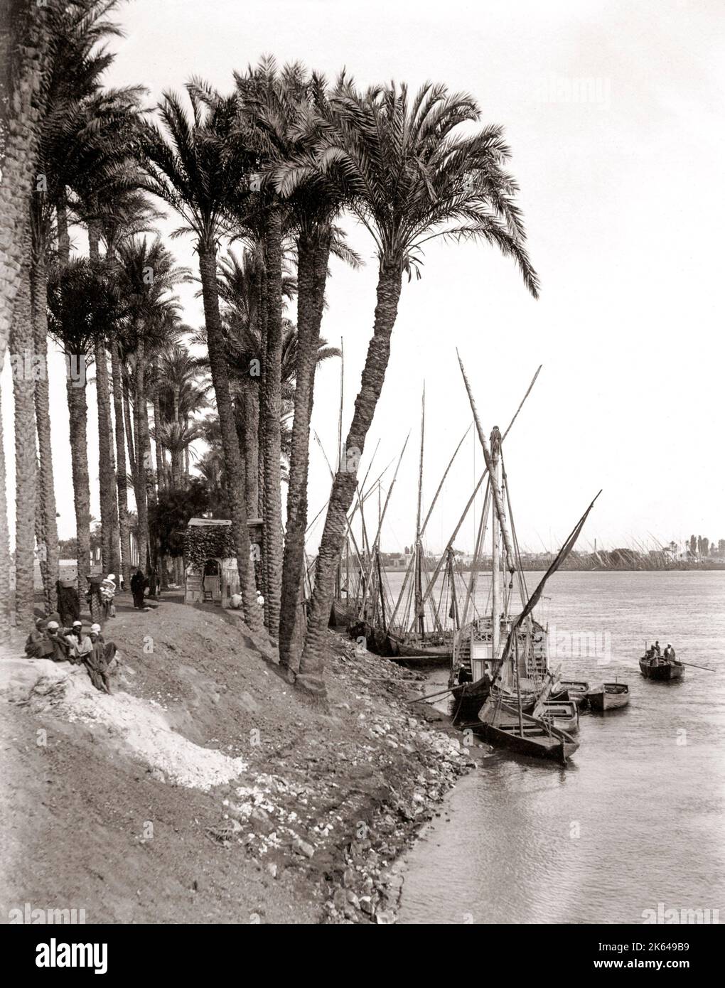 Années 1880 - bateaux de rivière sur les rives du Nil Banque D'Images
