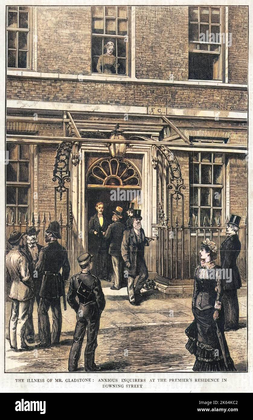 La scène au 10 Downing Street, dans le centre de Londres, alors que des enquêteurs anxieux attendent des nouvelles de l'état du Premier ministre William Gladstone, se remettant d'une infection pulmonaire. Banque D'Images