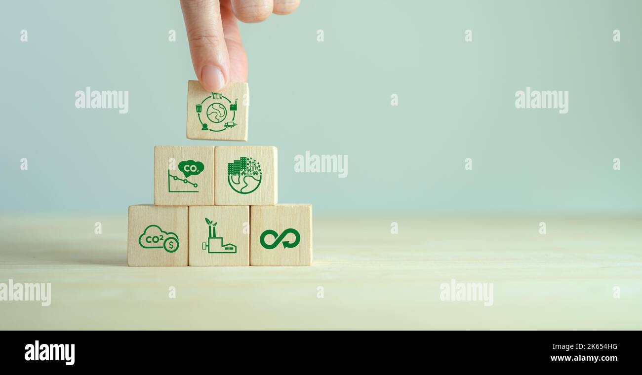 Développement durable. Concept d'évaluation du cycle de vie LCA. Évaluer les impacts environnementaux associés au produit de la chaîne de valeur. Évaluation de l'empreinte carbone Banque D'Images