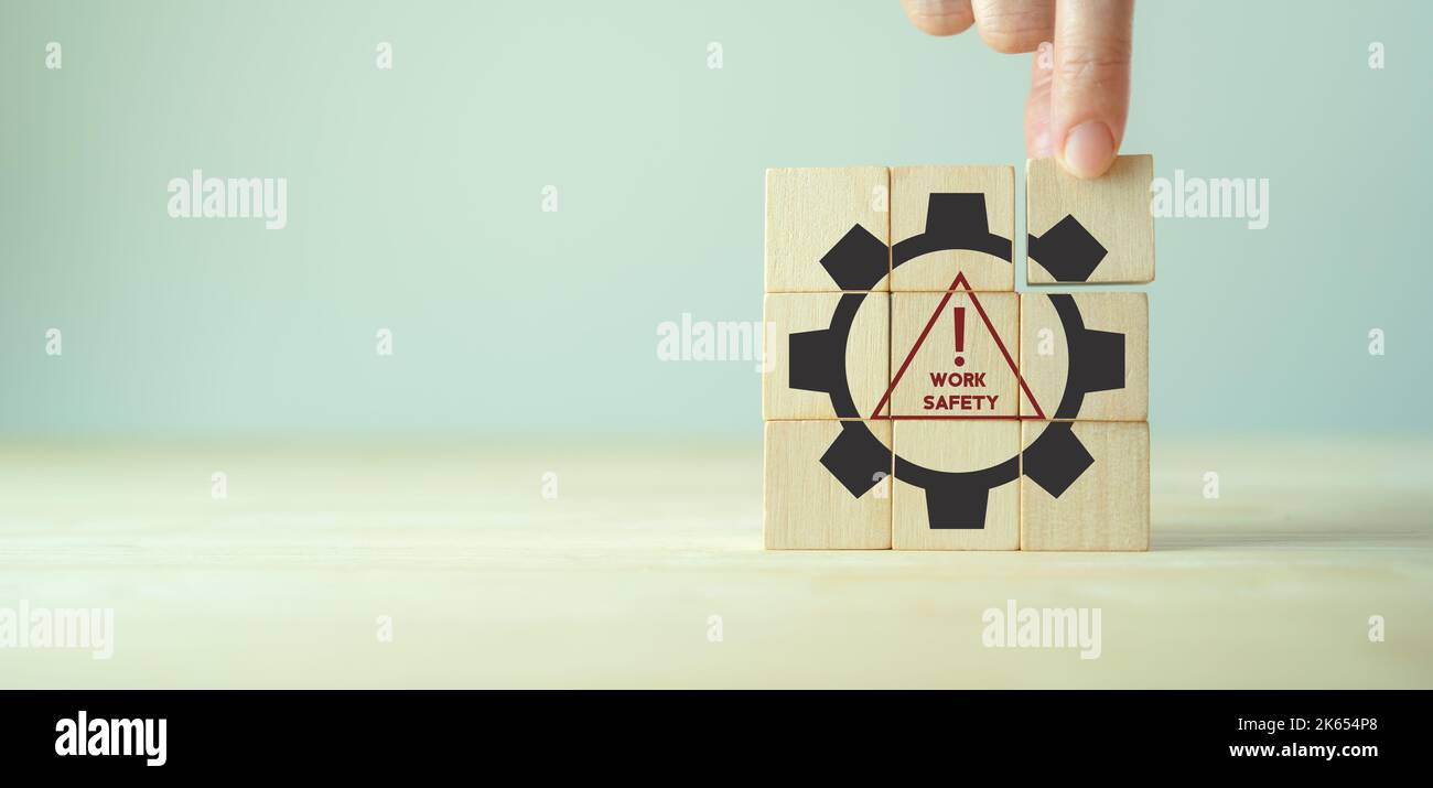 Concept de sécurité au travail. La sécurité sur le lieu de travail, la sécurité d'abord, les dangers, les protections, la santé, réglementation et assurance collective. Processus standard de travail. Zer Banque D'Images