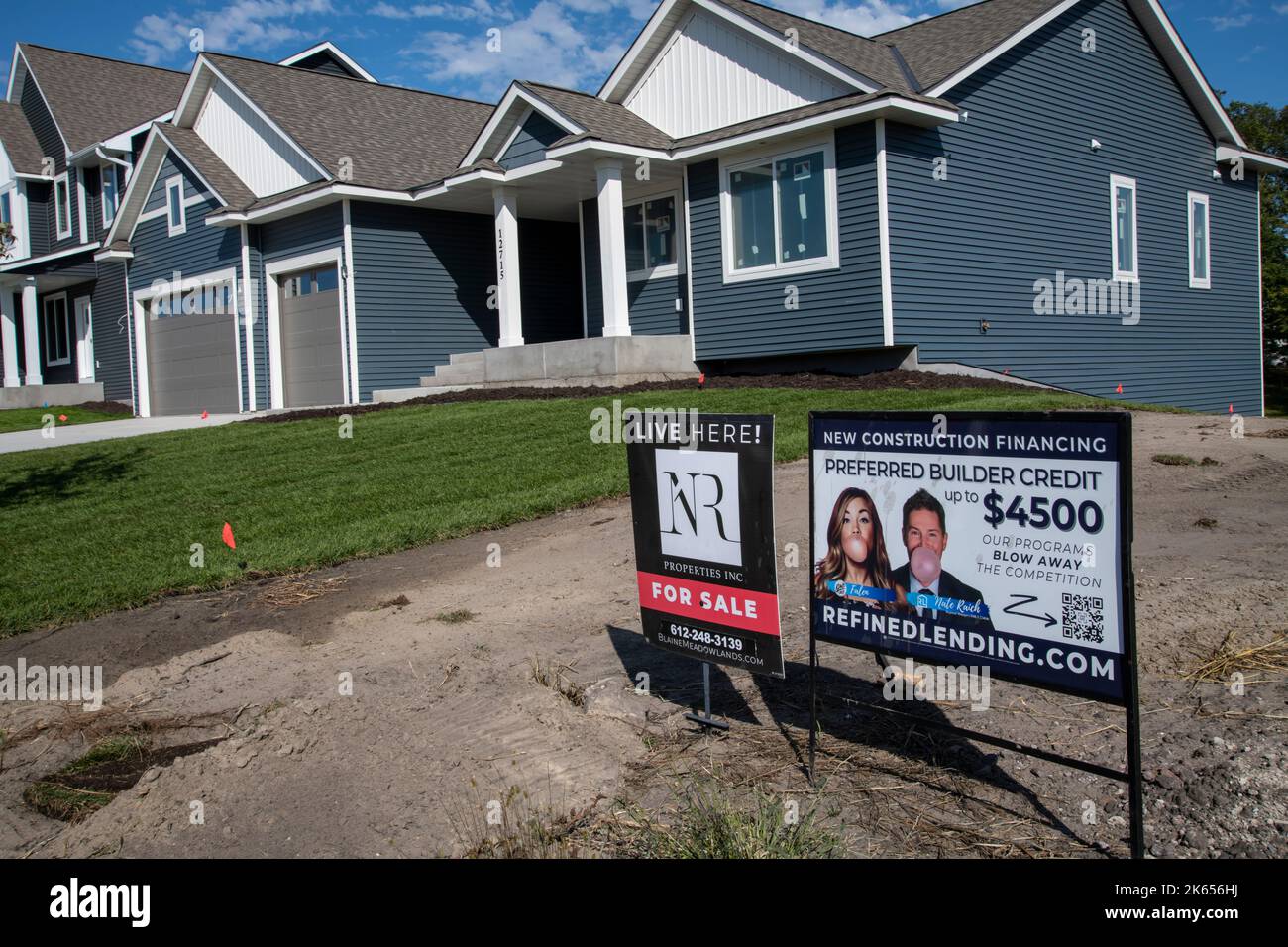 Blaine, Minnesota. Des maisons neuves en vente avec un financement pour la construction et un crédit de 4 500 dollars pour attirer de nouveaux acheteurs. Banque D'Images