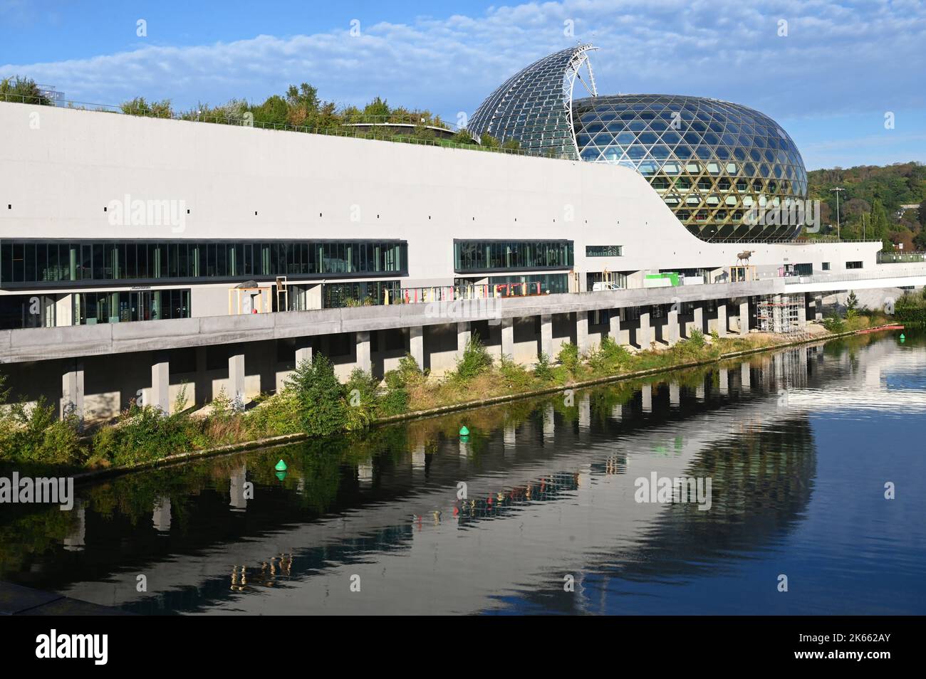 France. Hauts-de-Seine (92). Boulogne-Billancourt. Île de Seguin. La Seine musicale , ouverte en 2017 et construite par les architectes Shigeru Ban et J. Banque D'Images