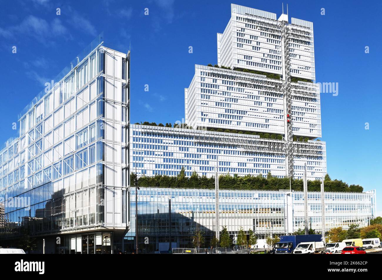 France. Paris (75) 17th arrondissement. Porte de Clichy. Situé dans le futur Grand Paris, le nouveau Palais de Justice inauguré en avril 2018 est t Banque D'Images