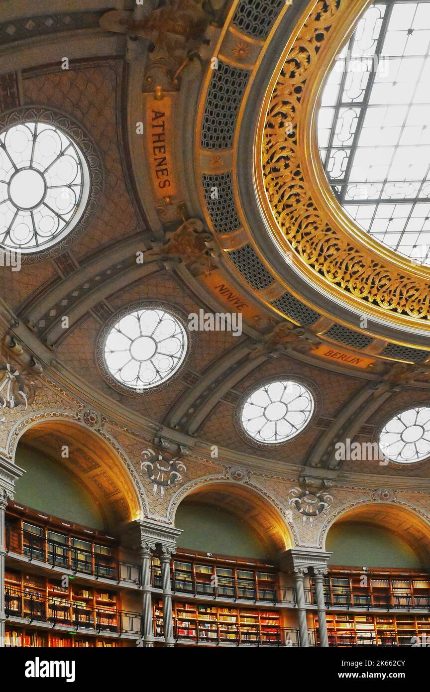 France. Paris (75) 2nd arrondissement. Réouverture en septembre 2022 de la salle ovale de la Bibliothèque nationale du Richelieu après 10 ans de travail Banque D'Images