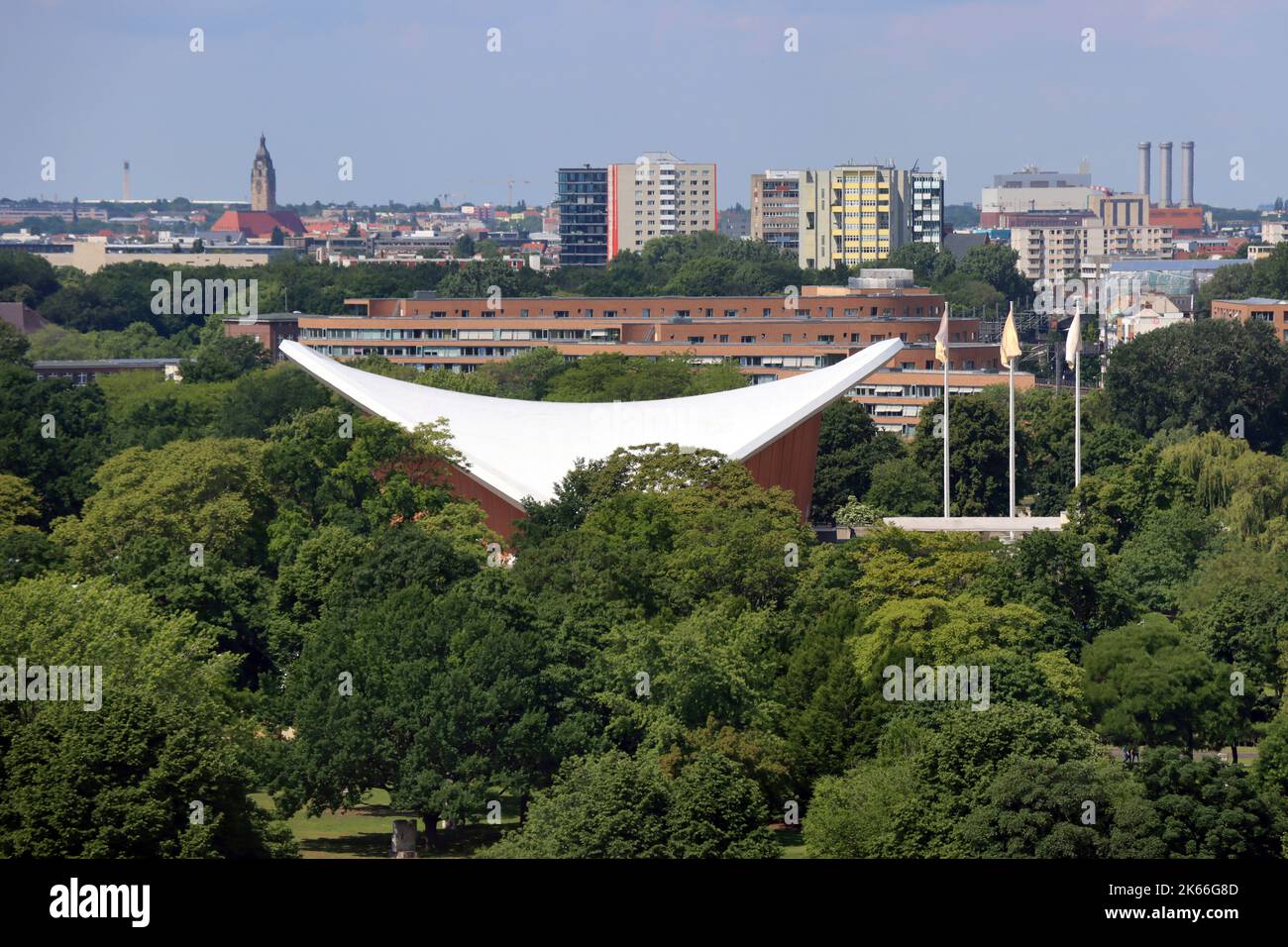 Vue depuis la plate-forme de visualisation du Reichtag en direction de la Maison des cultures du monde, Allemagne, Berlin Banque D'Images