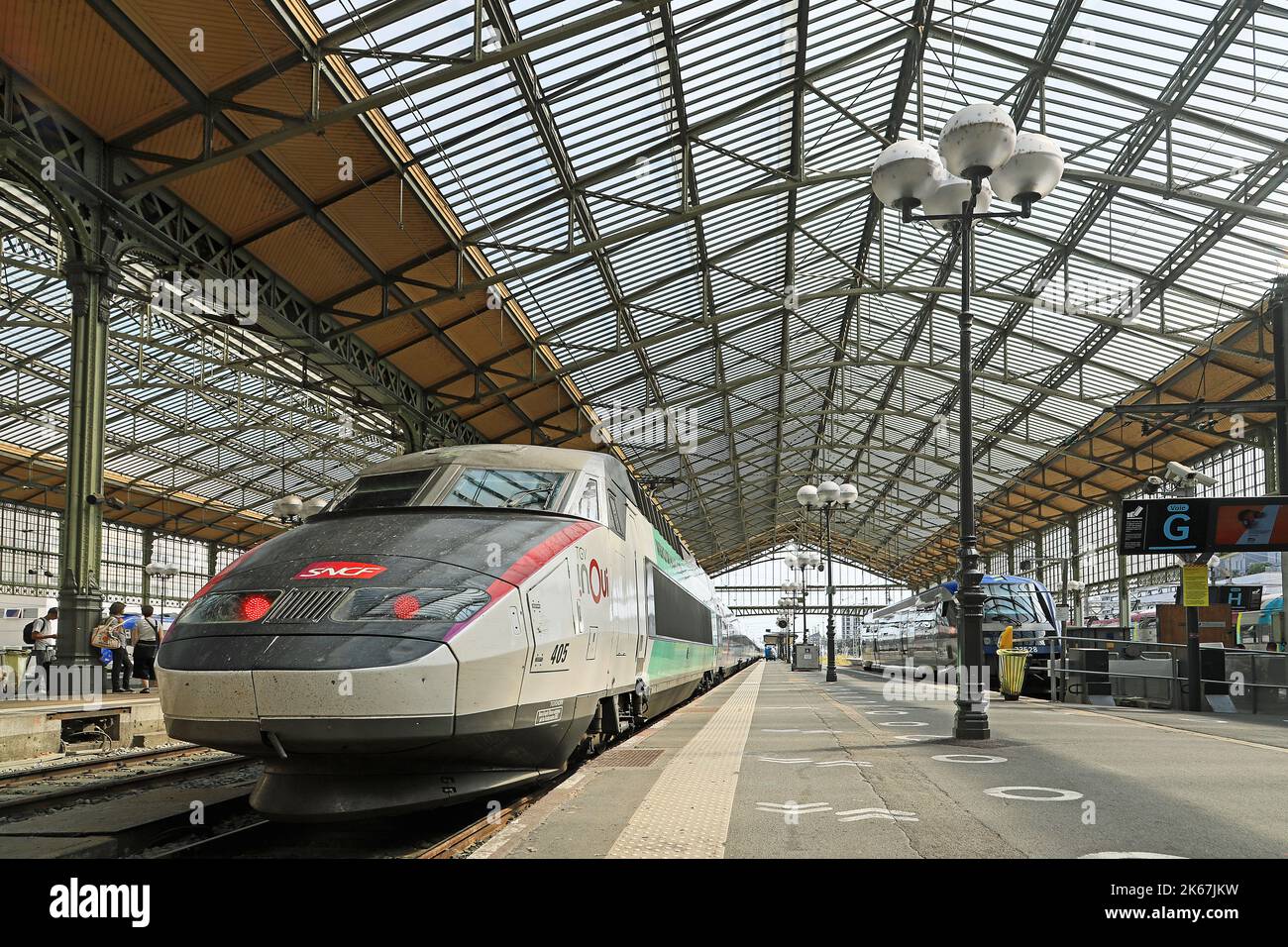 TGV SNCF à la gare de Tours Banque D'Images