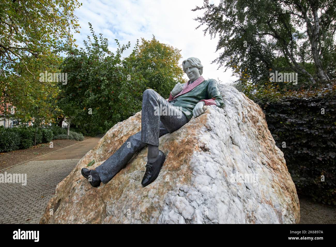 oscar wilde sculpture commémorative dans merrion square dublin république d'irlande Banque D'Images