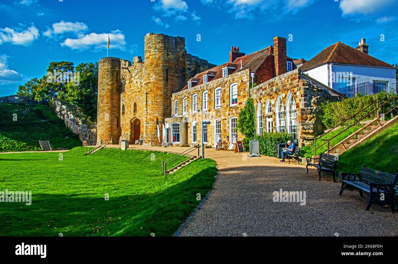 Château de Tonbridge et manoir (côté sud) Banque D'Images