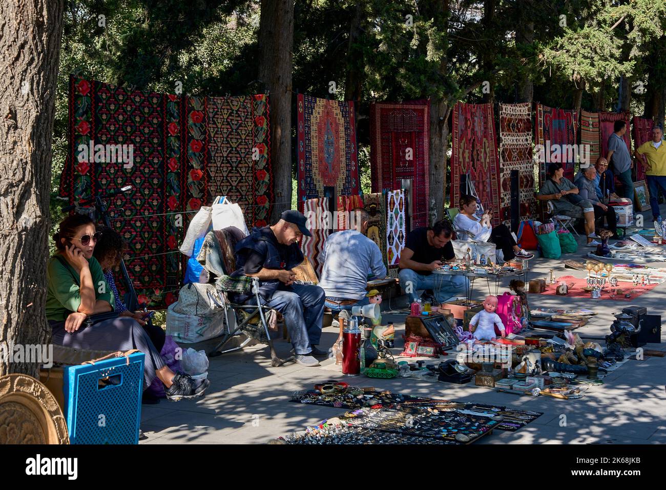 Dry Bridge Flohmarkt, Stadtteil Garetubani, Tiflis, Georgi Banque D'Images