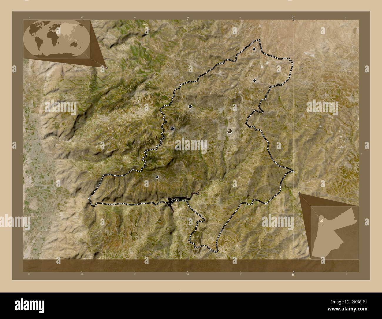 Jarash, province de Jordanie. Carte satellite basse résolution. Lieux des principales villes de la région. Cartes d'emplacement auxiliaire d'angle Banque D'Images