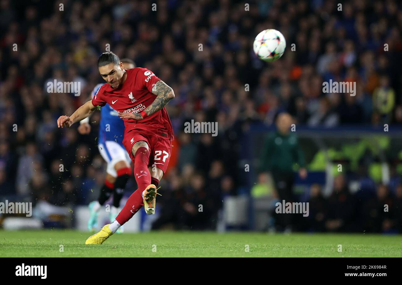 Darwin Nunez, de Liverpool, a fait des prises de vue lors du match de l'UEFA Champions League Group A au stade Ibrox, à Glasgow. Date de la photo: Mercredi 12 octobre 2022. Banque D'Images