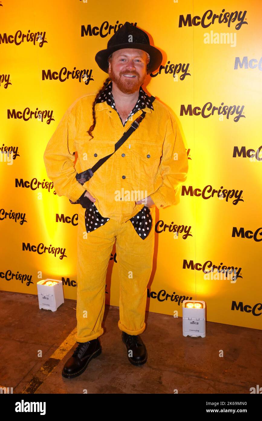 UTILISATION ÉDITORIALE KEITH Lemon participe à l'événement de jeu McDonald's Ultimate à Manchester pour marquer le lancement du nouveau hamburger McMcCrispy. Date de la photo: Mercredi 12 octobre 2022. Banque D'Images