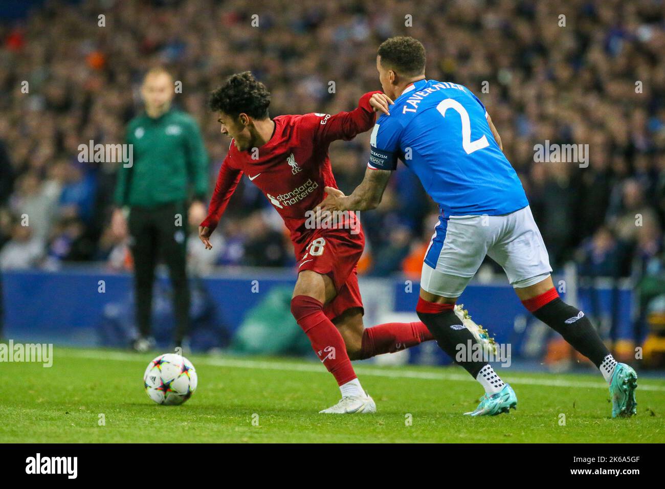 Glasgow, Royaume-Uni. 12th octobre 2022. Dans le deuxième match des étapes de groupe de la Ligue des Champions, entre ces deux équipes Rangers FC jouent Liverpool FC à Ibrox, stade de base des Rangers à Glasgow. Le premier match entre ces deux équipes de la Ligue des Champions, Liverpool, a gagné 2 - 0. Crédit : Findlay/Alay Live News Banque D'Images