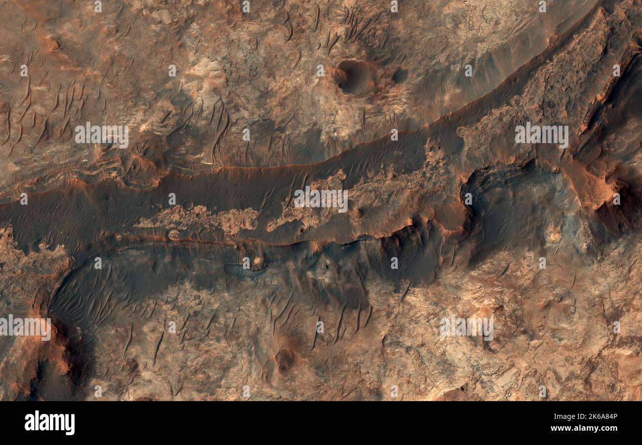 Un lit de rivière séché sur la planète Mars à Mawrth Vallis. Banque D'Images