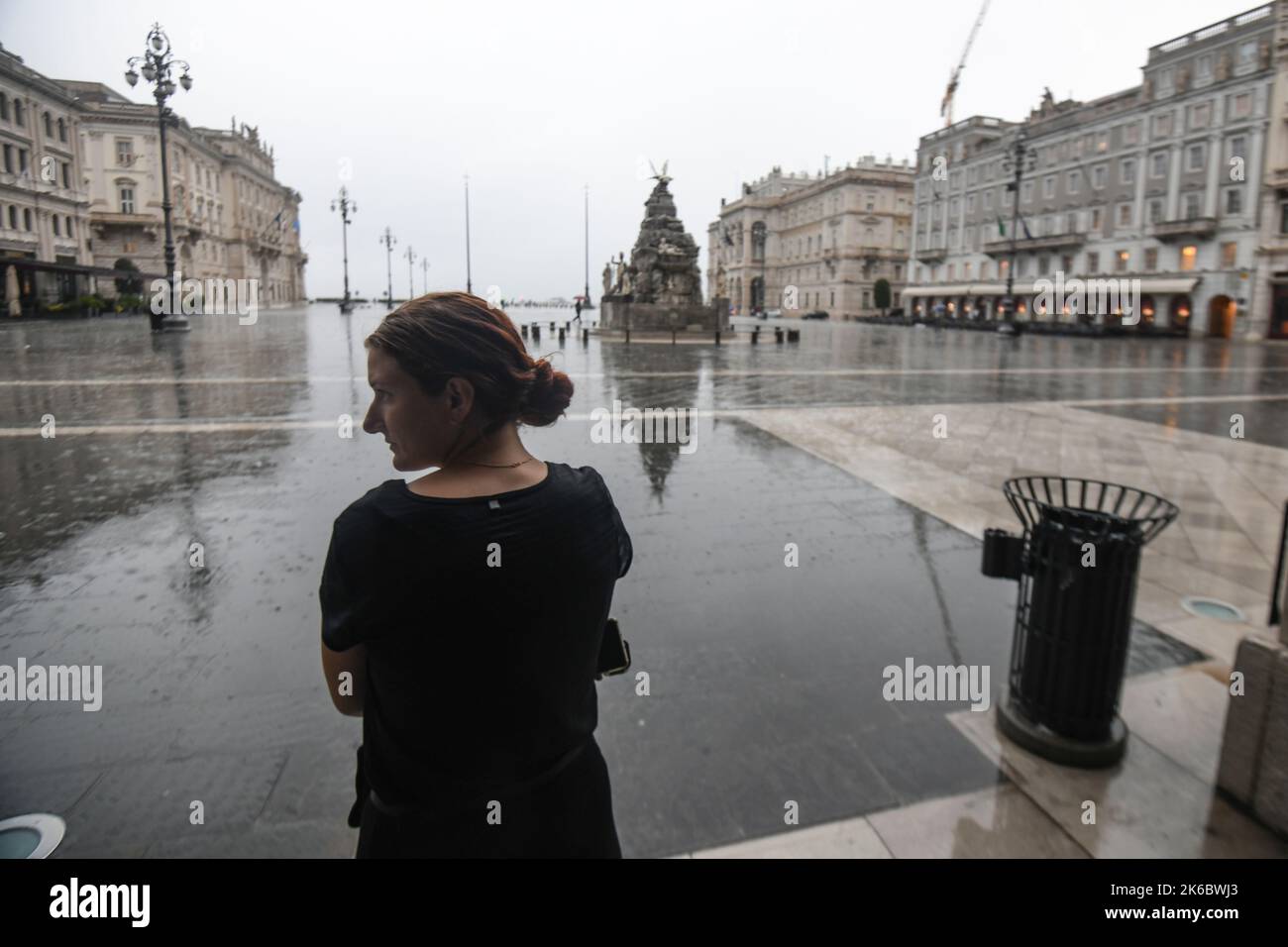 Après-midi pluvieux sur la place de l'unité d'Italie (Piazza UNITA d' Italia). Trieste, Italie Banque D'Images