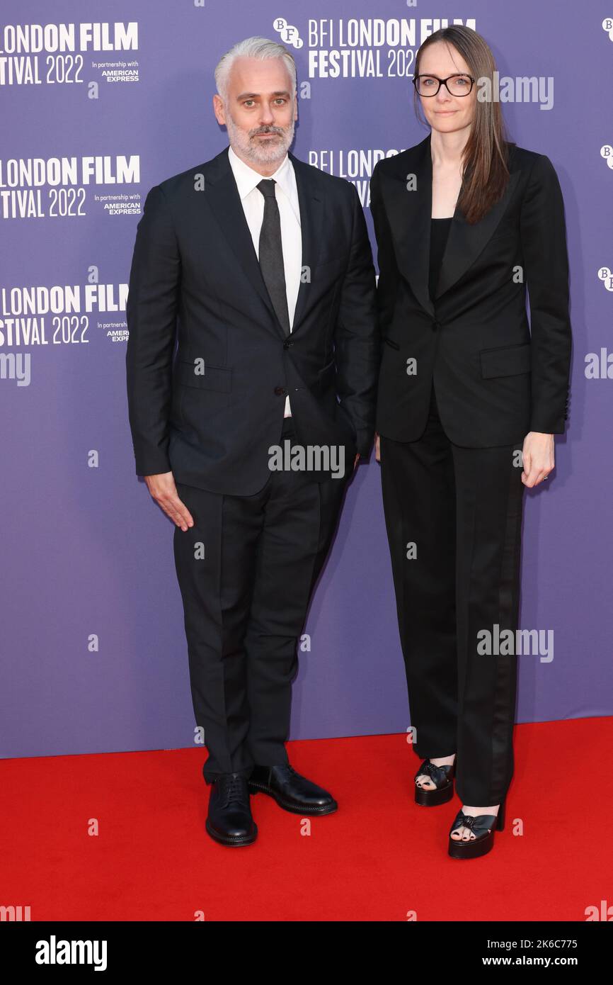 Iain Canning et Joanna Laurie assistent à la première de « The son » au BFI London film Festival 66th Banque D'Images