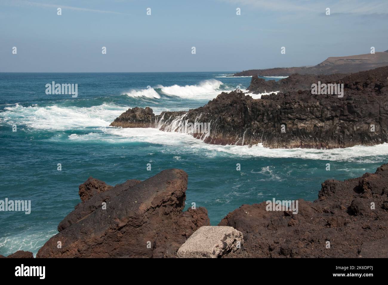 Los Hervideros, Lanzarote, îles Canaries - une zone de grande turbulence de l'océan Atlantc Banque D'Images
