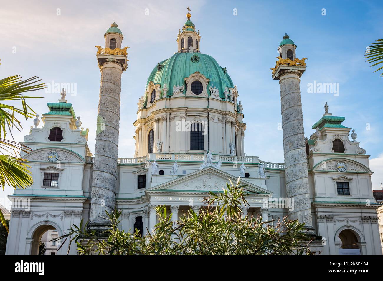 Eglise Saint Charles à Karlsplatz au lever du soleil, Vienne, Autriche Banque D'Images
