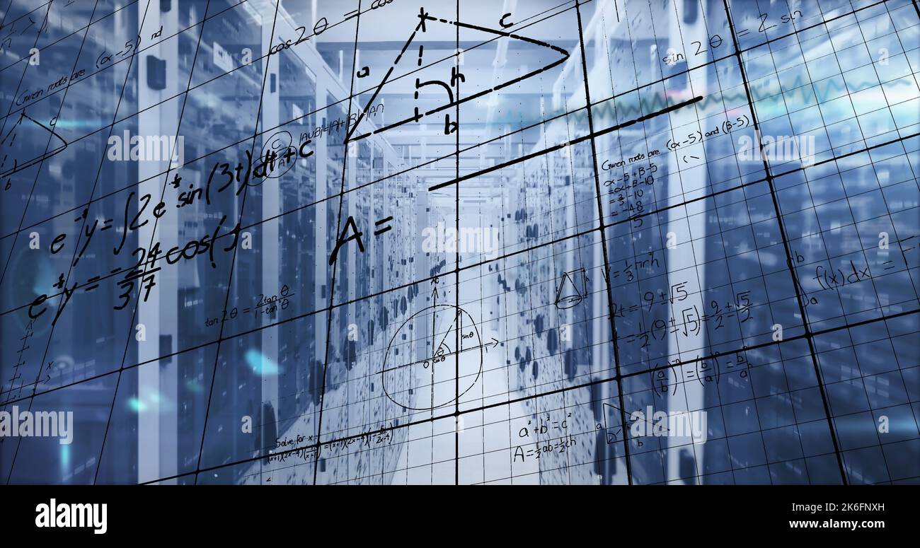 Illustration des équations mathématiques et du traitement des données dans la salle des serveurs Banque D'Images