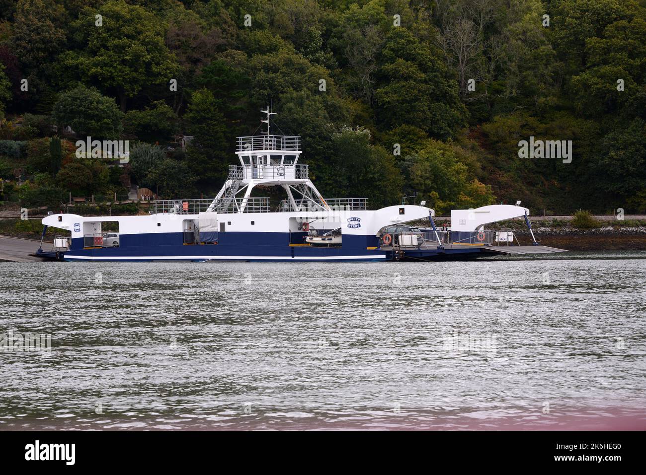 Ferry plus haut sur la rivière dart dans le Devon Royaume-Uni Banque D'Images