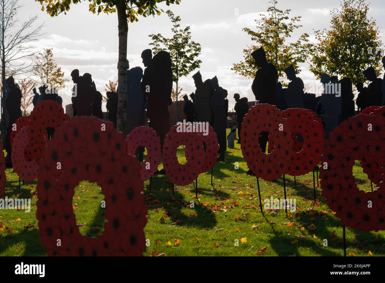 Debout avec Giants, International Bomber Command Center, Lincoln, IBCC ...