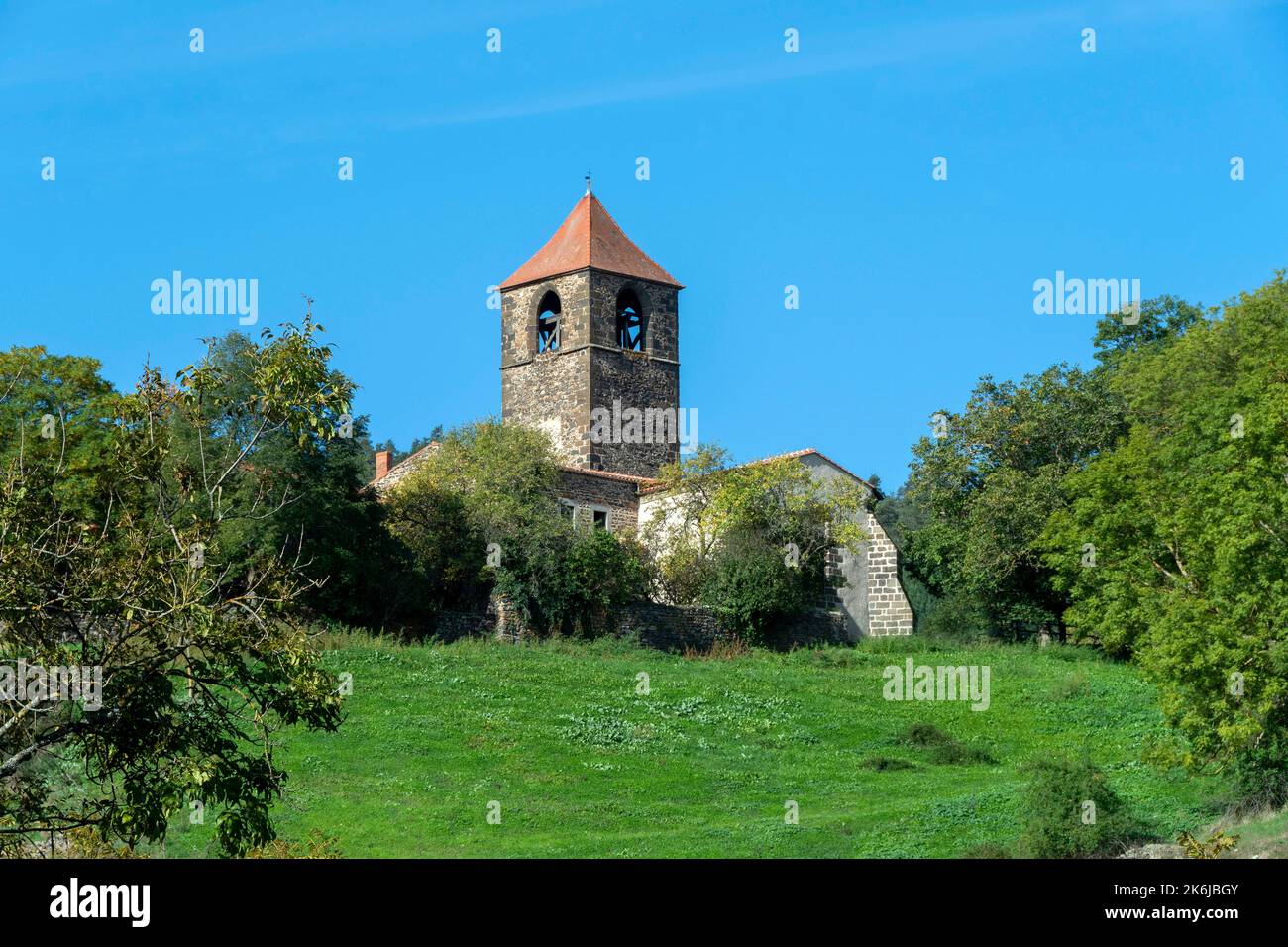 Clocher de l'église Blassac. . Haute-Loire. Auvergne-RhoneAlpes. France Banque D'Images