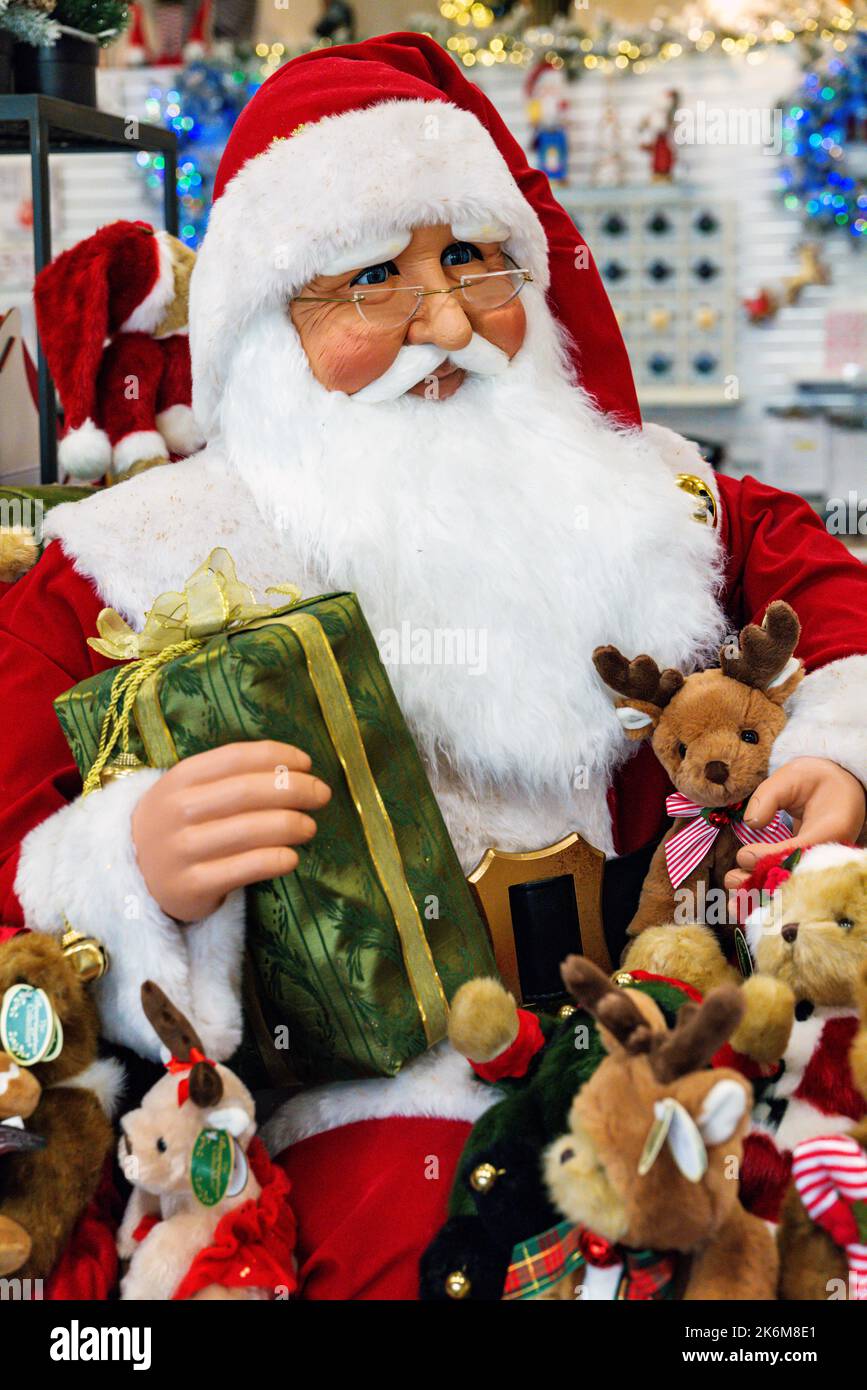 Décorations de Noël en vente; boutique de cadeaux; pôle Nord; Alaska; États-Unis Banque D'Images Décorations de Noël en vente; boutique de cadeaux; pôle Nord; Alaska; États-Unis Banque D'Images