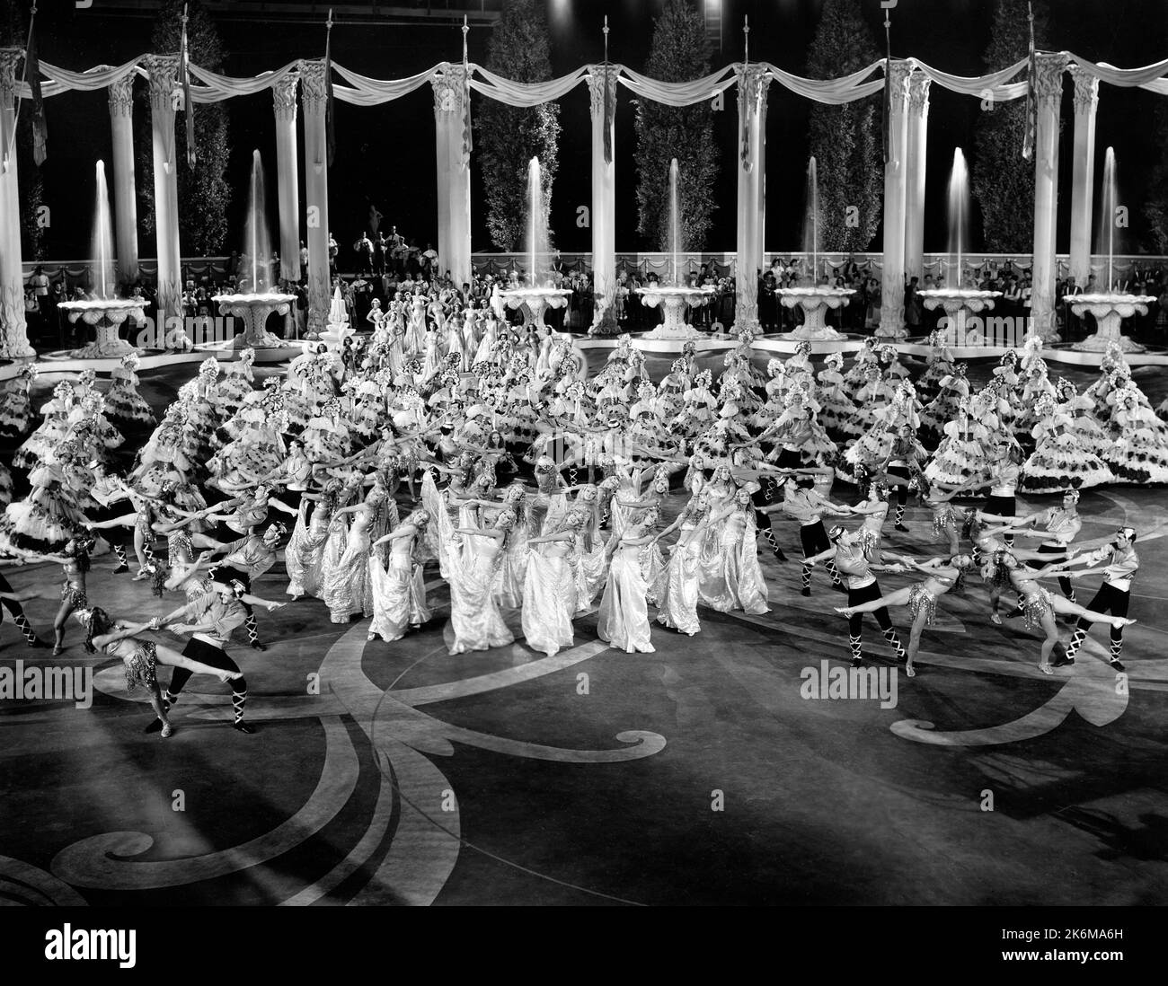 Production sur scène, sur le plateau du film, 'Rosalie', Loew's Inc., 1937 Banque D'Images