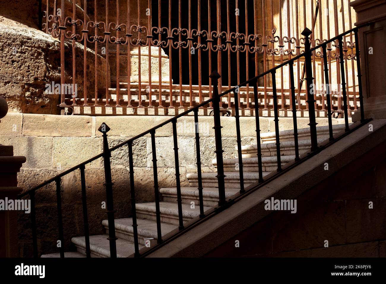 Rampes en fer forgé à la cathédrale de Malaga, dans le sud de l'Espagne. Banque D'Images