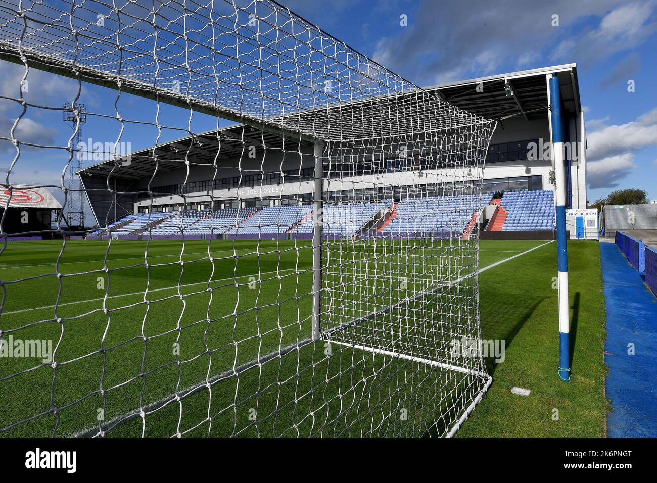 Lors du match de qualification de la coupe FA 4th entre Oldham Athletic et Chester à Boundary Park, Oldham, le samedi 15th octobre 2022. (Credit: Eddie Garvey | MI News)vues générales autour de Boundary Park avant le match rond qualifiant de FA Cup 4th entre Oldham Athletic et Chester à Boundary Park, Oldham, le samedi 15th octobre 2022. (Credit: Eddie Garvey | MI News) Credit: MI News & Sport /Alay Live News Banque D'Images