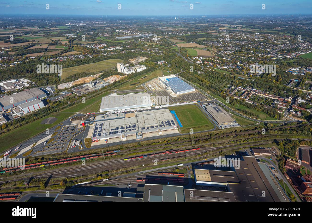 Vue aérienne, zone industrielle Westfalenhütte, chantier de construction du parc Prologueis Dortmund DC2, centre logistique Rewe, Walzwerkstraße coin Sinterstra Banque D'Images