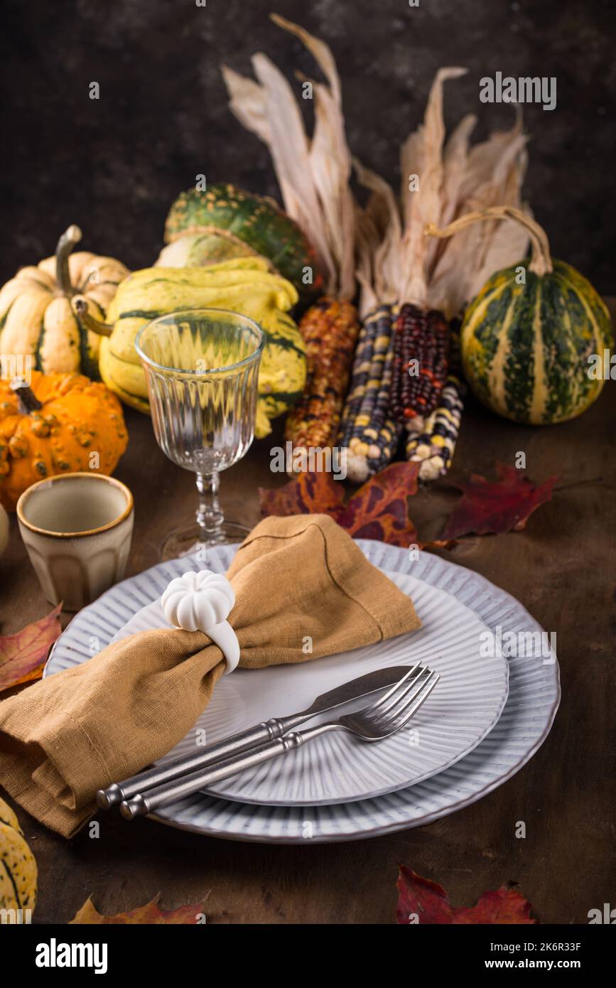 Mise en place de la table de Thanksgiving automne Banque D'Images