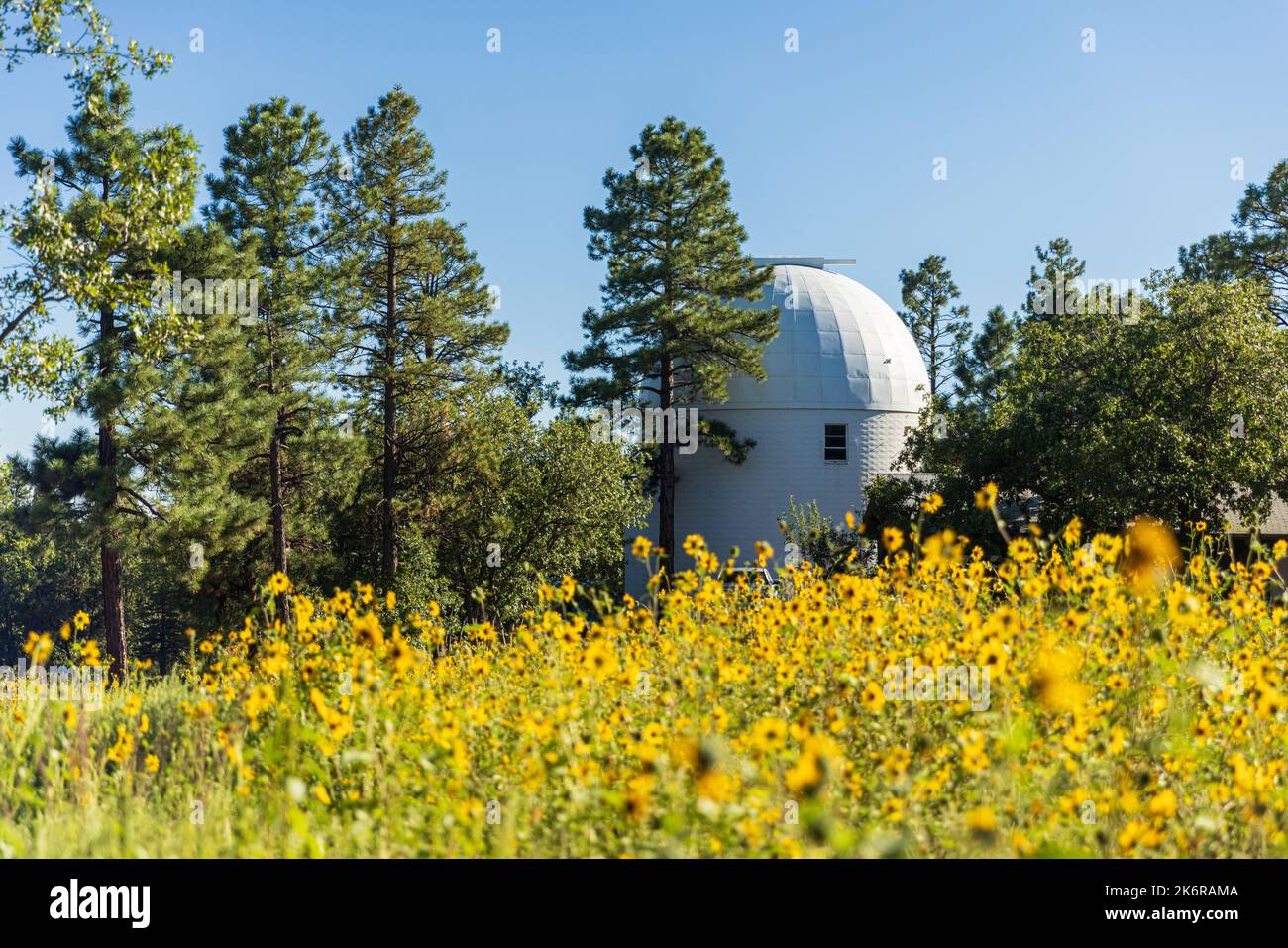 FLAGSTAFF, AZ - 1 SEPTEMBRE 2022 : Lowell Observatory, célèbre observatoire de l'Arizona fondé par Percival Lowell. Banque D'Images