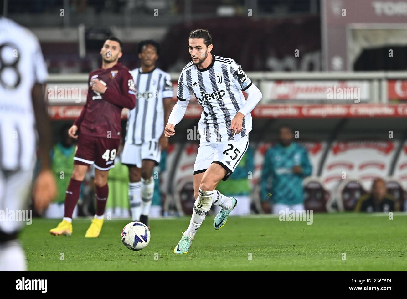 Adrien Rabiot (Juventus) pendant le match italien 'erie A' entre Turin 0-1 Juventus au stade Olimpic sur 15 octobre 2022 à Turin, Italie. Credit: Maurizio Borsari/AFLO/Alay Live News Banque D'Images