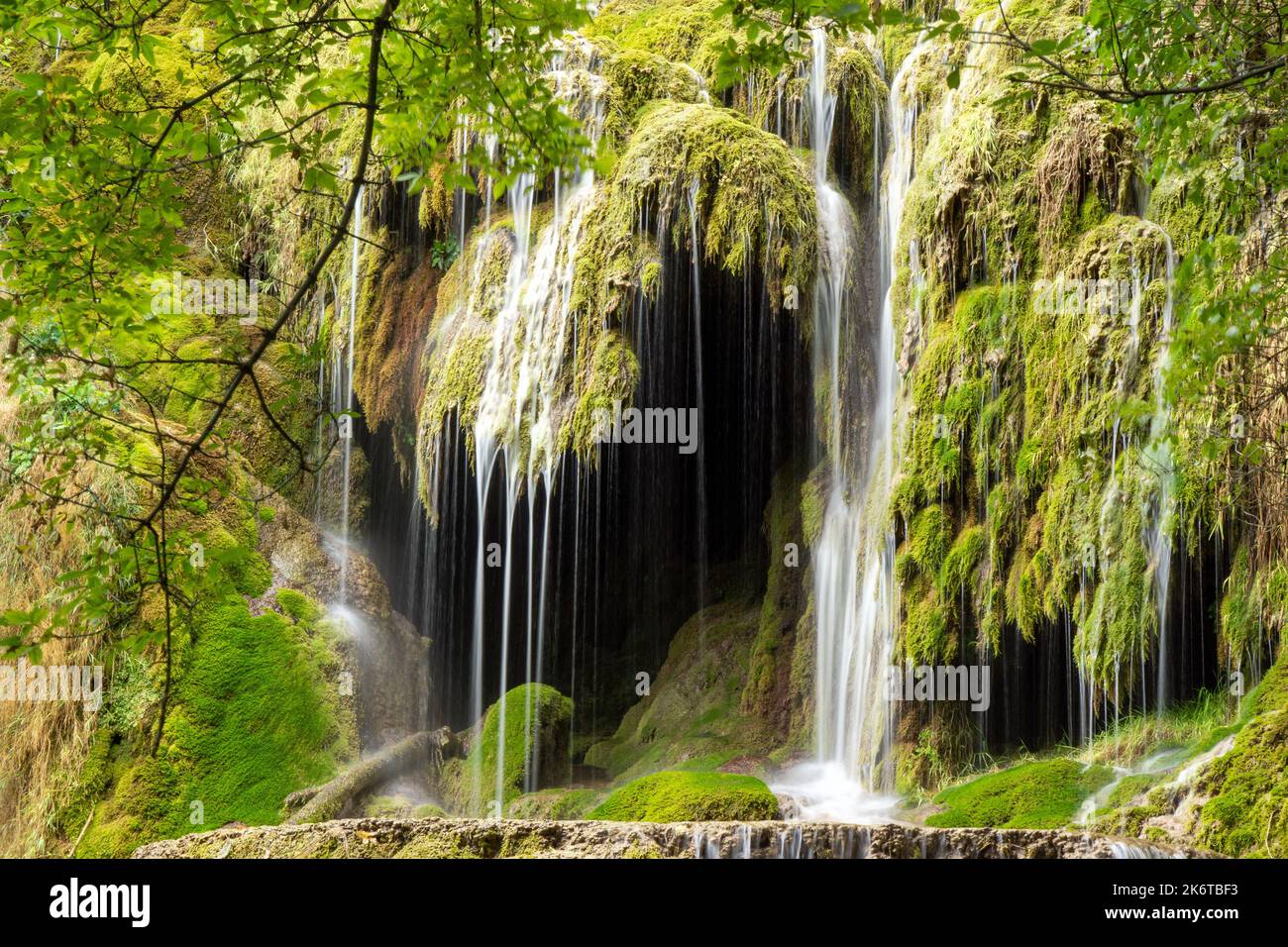 Les cascades de Krushuna, situé en Bulgarie sont la plus longue cascade de cascades sur la péninsule des Balkans Banque D'Images