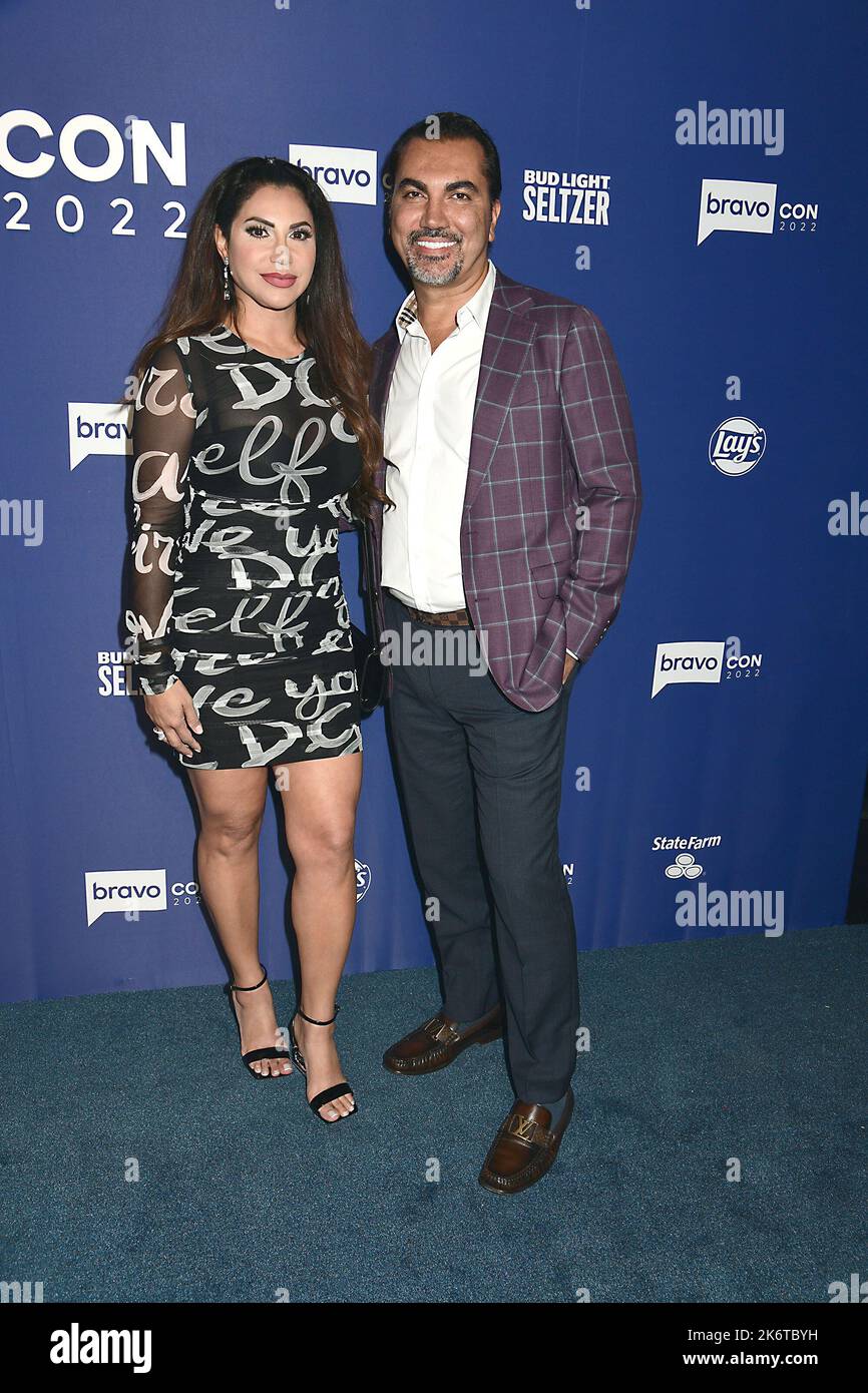 Jennifer Aydin du New Jersey assiste au bal des légendes d'Andy au BravoCon 2022 on 14 octobre 2022 au Manhattan Center de New York, New York, États-Unis. Robin Platzer/ Twin Images/ Credit: SIPA USA/Alamy Live News Banque D'Images