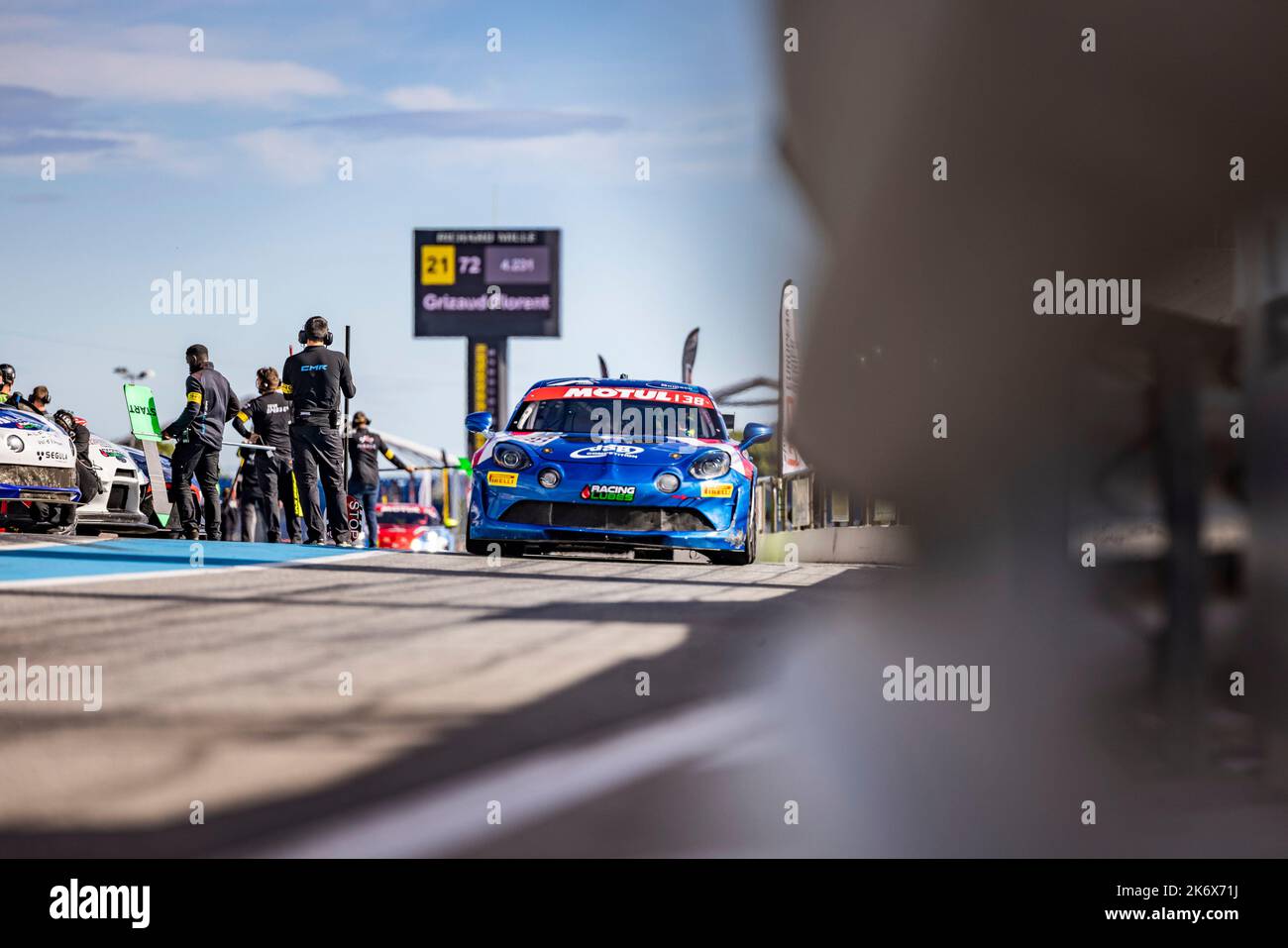 38 BELTOISE Vincent, LEMAITRE Yves, course de Mirage, Alpine A110 GT4, action pendant la ronde 6th du Championnat de France FFSA GT 2022, de 14 octobre à 16 sur le circuit Paul Ricard au Castellet, France - photo Marc de Mattia / DPPI Banque D'Images
