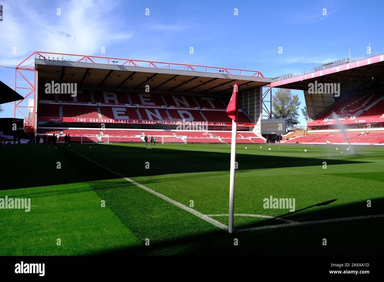 Nottingham, Royaume-Uni. 16th octobre 2022. Le terrain de ville pendant le match de la Ligue nationale de Womens de FA entre la forêt de Nottingham et le comté de Derby à la ville de Nottingham, Angleterre (Foto: Paul Bisser/Sports Press photo/C - DÉLAI D'UNE HEURE - ACTIVER FTP SEULEMENT SI LES IMAGES DE MOINS D'UNE HEURE - Alay) crédit: SPP Sport Press photo. /Alamy Live News Banque D'Images