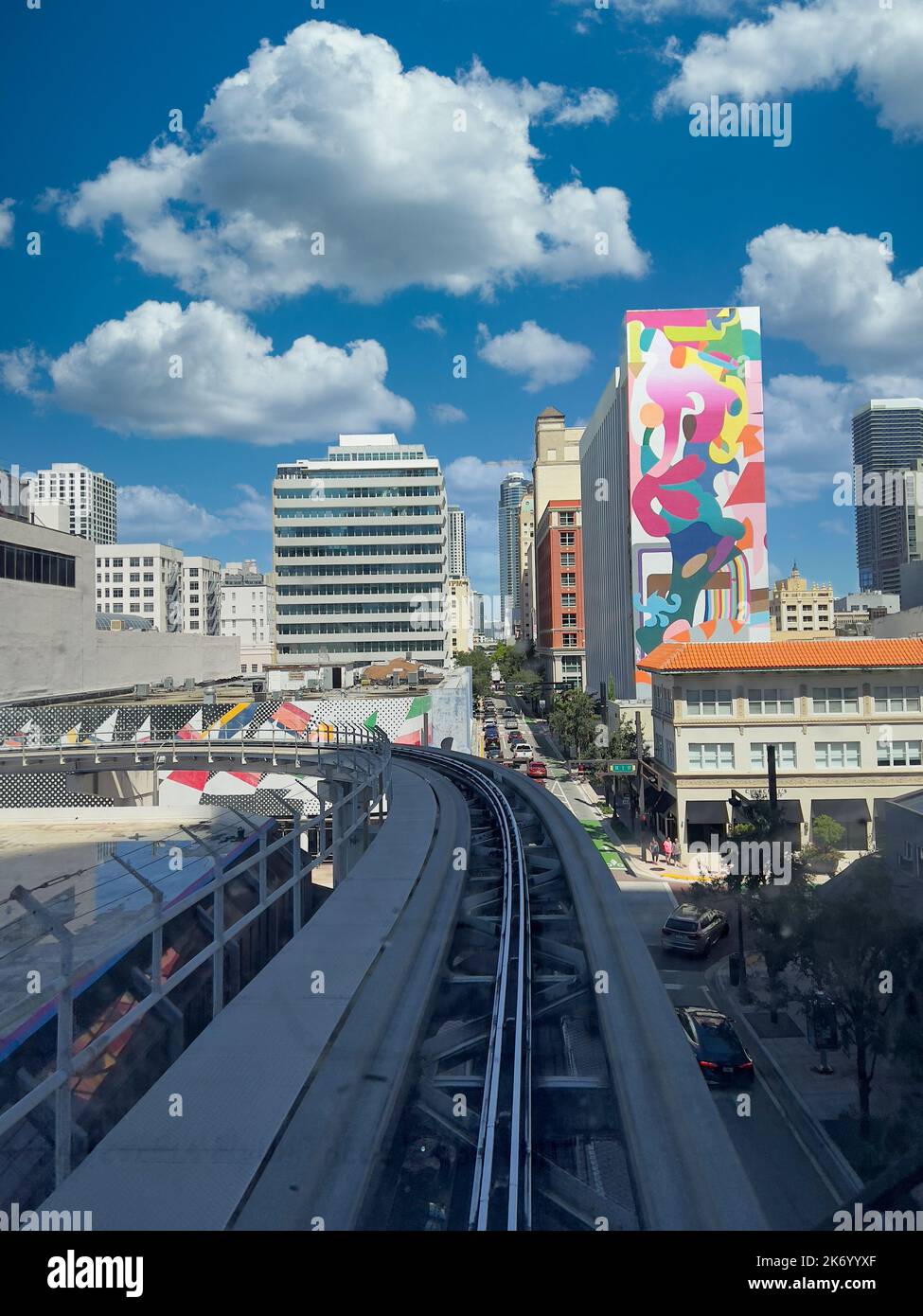 Centre-ville de Miami, transport en commun ferroviaire Banque D'Images